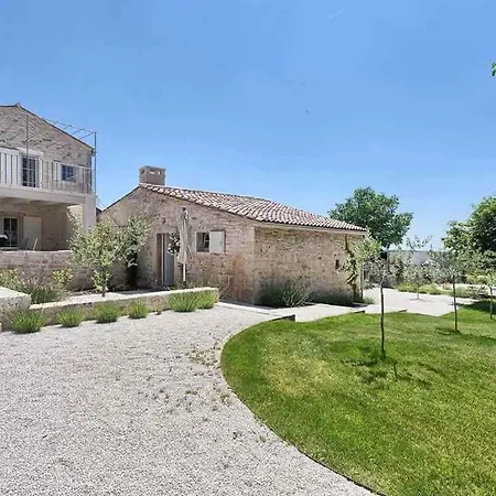 In - Istrien 49822 Holiday home Radovani